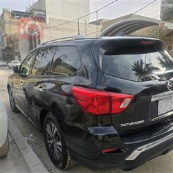 نیسان پاسفایندەر